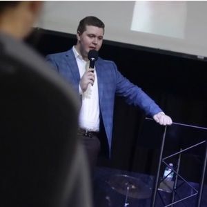 Meet your Posher, Luke